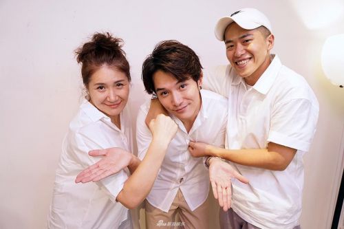 谁先爱上他的