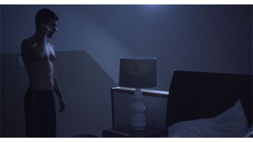 危机热线