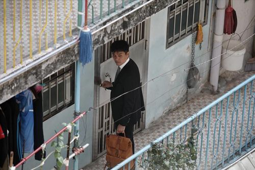 迷局伏香
