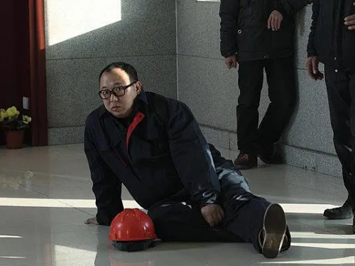 钱在囧途