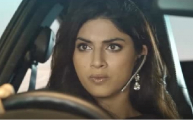 《亡命驾驶》：印度人不仅仅是只会歌舞，飙起车来个个都是老司机
