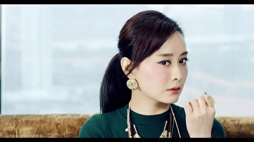 泡菜爱上小龙虾