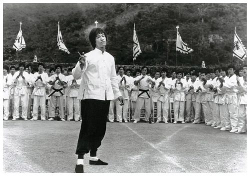 龙争虎斗