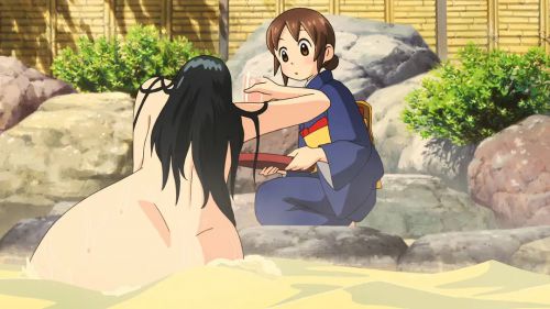温泉屋的小老板娘 