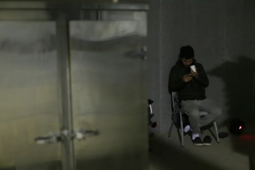 白雾谜岸