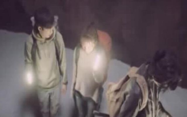 梁湾三人走投无路，来到一个悬崖边上