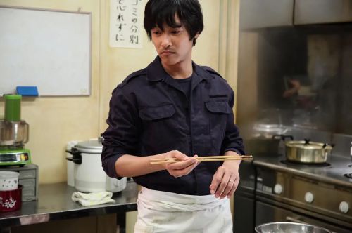 南极料理人