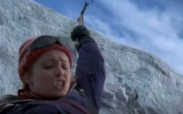 垂直极限：这才叫最惊险刺激的雪山冒险，攀登队极限挑战，超过瘾