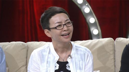 宋丹丹与三婚老公被偶遇 夫妻同框恩爱甜蜜