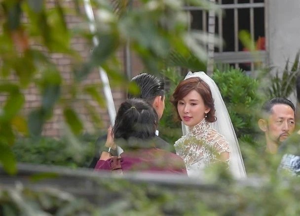 林志玲夫妇婚礼前一天彩排至深夜，婚宴歌曲疑曝光