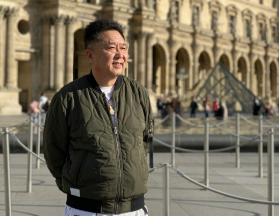 于谦发文腿部受伤严重 网友担心被郭德纲改成段子