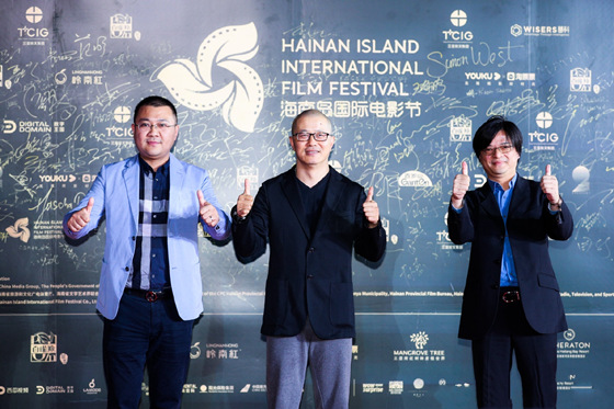 导演刘浩迅视影业携电影《诗人》亮相海南国际电影节