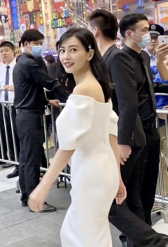高圆圆谈不上综艺原因：我没有任何才艺
