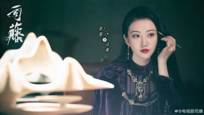 景甜为了美，把眉毛剃秃噜了？