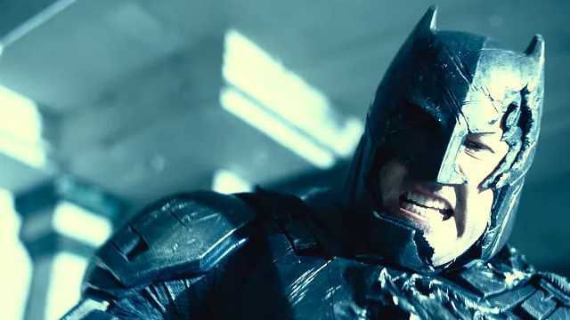 《蝙蝠侠大战超人》4K重制版10分钟片段预览