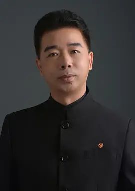 杨洛