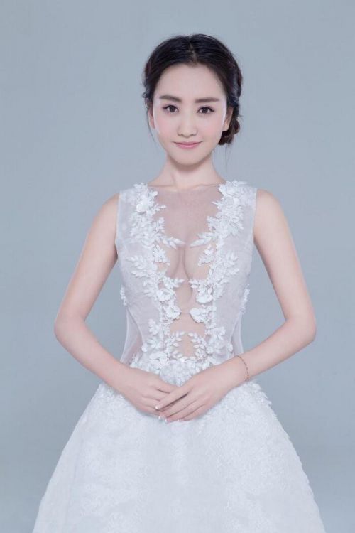 杨蓉