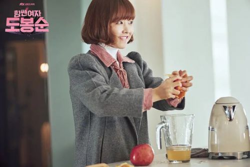 大力女子都奉顺