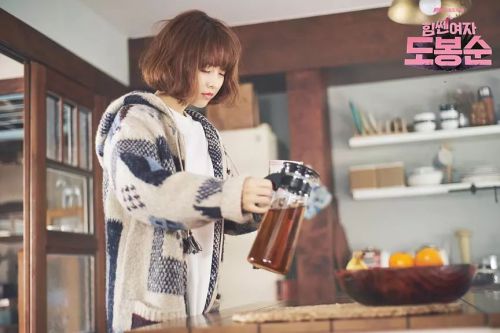 大力女子都奉顺