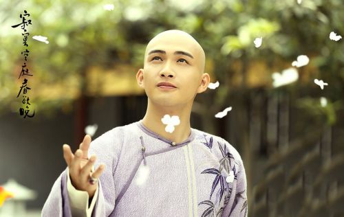 寂寞空庭春欲晚