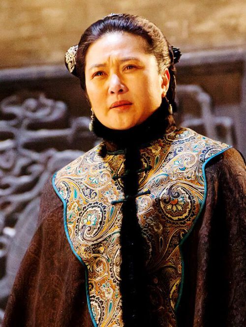 雪地娘子军