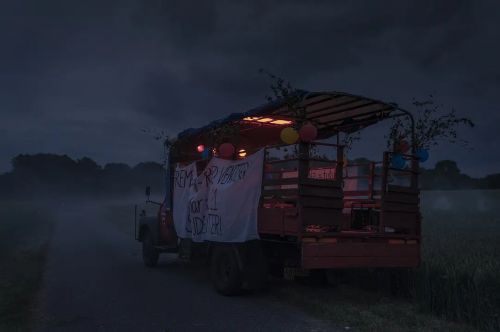 消失的校车
