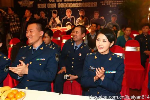 大学生士兵的故事