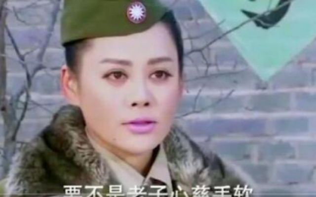 大西北剿匪记：匪军杀害俘虏，谁知半路杀出个女兵，把匪军全打死