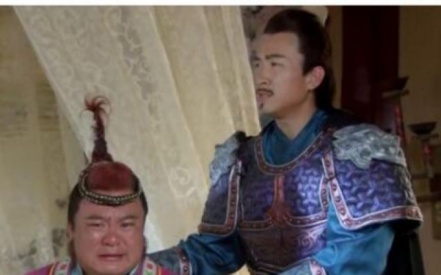 隋唐英雄：薛刚宁可不当元帅也要保护兄弟，程越虎感动哭了