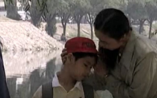 蜜月独身：第一次见前夫儿子，场面尴尬
