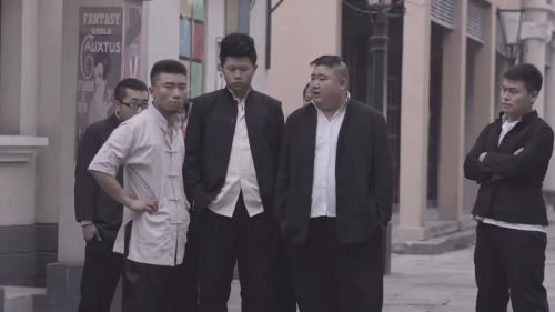 谢文东