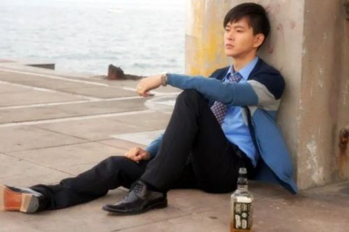 左手亲情右手爱